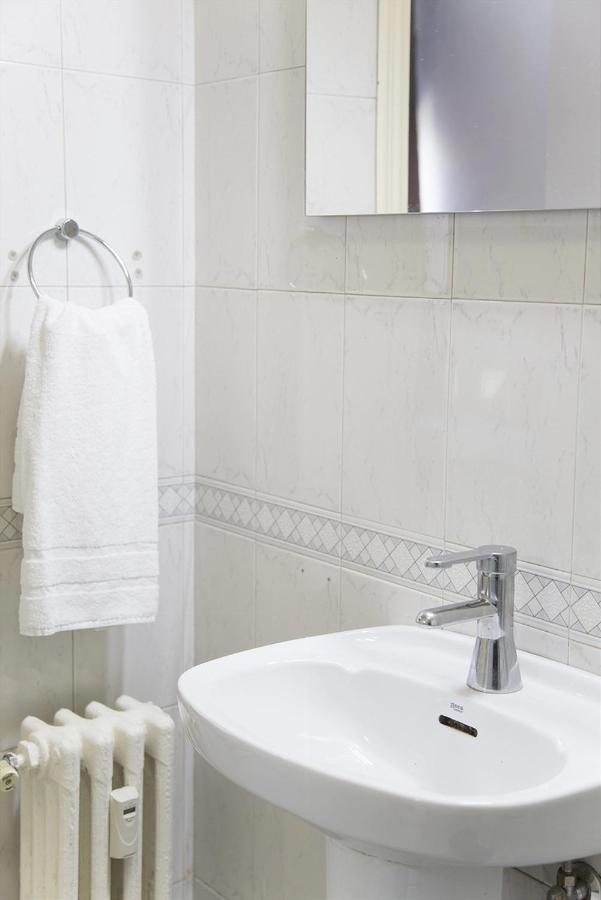 Apartamento En Plaza Callao Madrid Eksteriør bilde